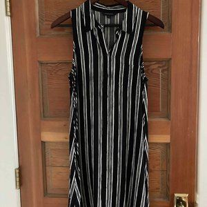 Banana Republic black and white stripe dress